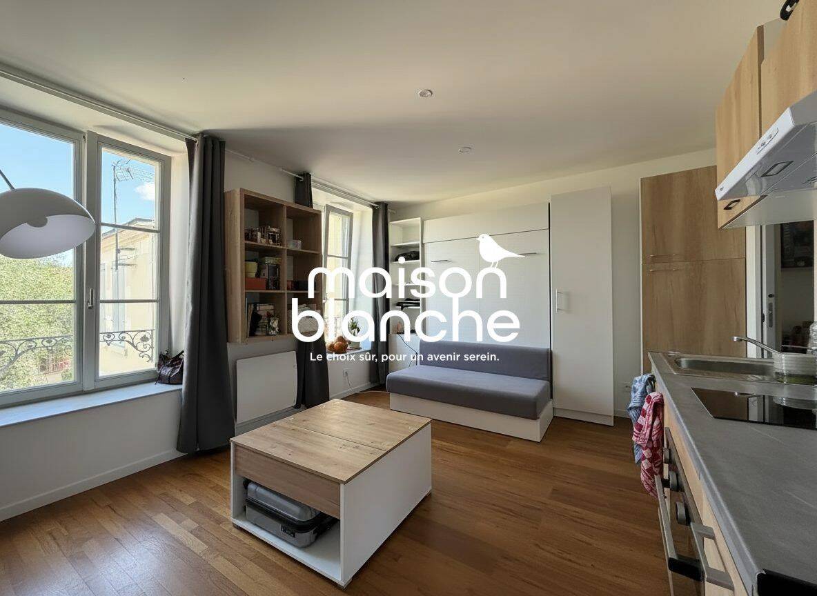 Appartement 1 pièce 18 m² · à Saint-Maixent-l'École · 18 m² · 475 €