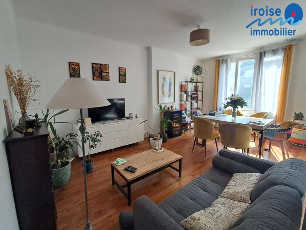 Appartement 3 pièces 67 m² · à Brest · 67 m² · 780 €
