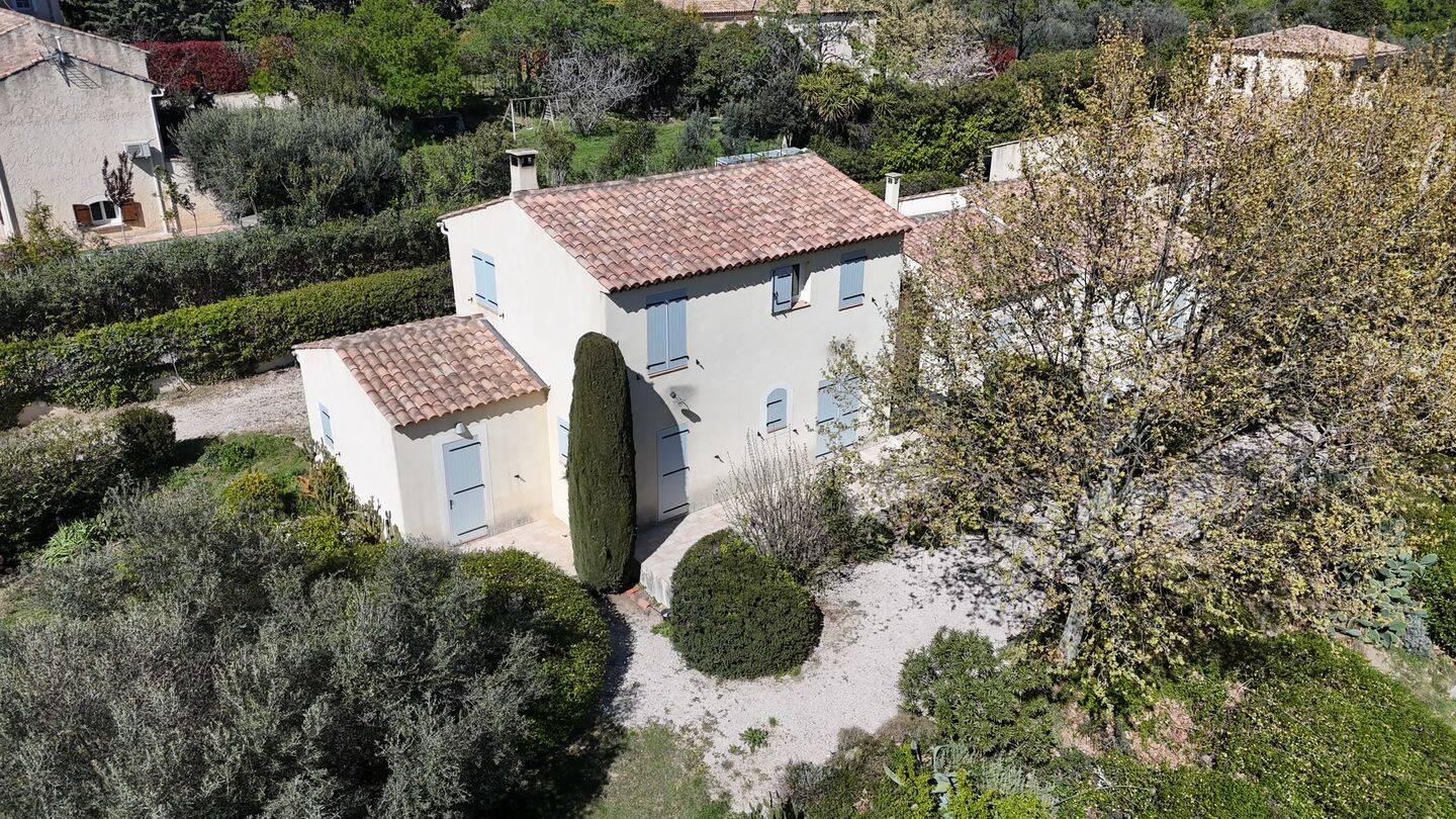 Maison 6 pièces 161 m² · à Marseille 13ème Arrondissement · 161 m² · 815 000 €