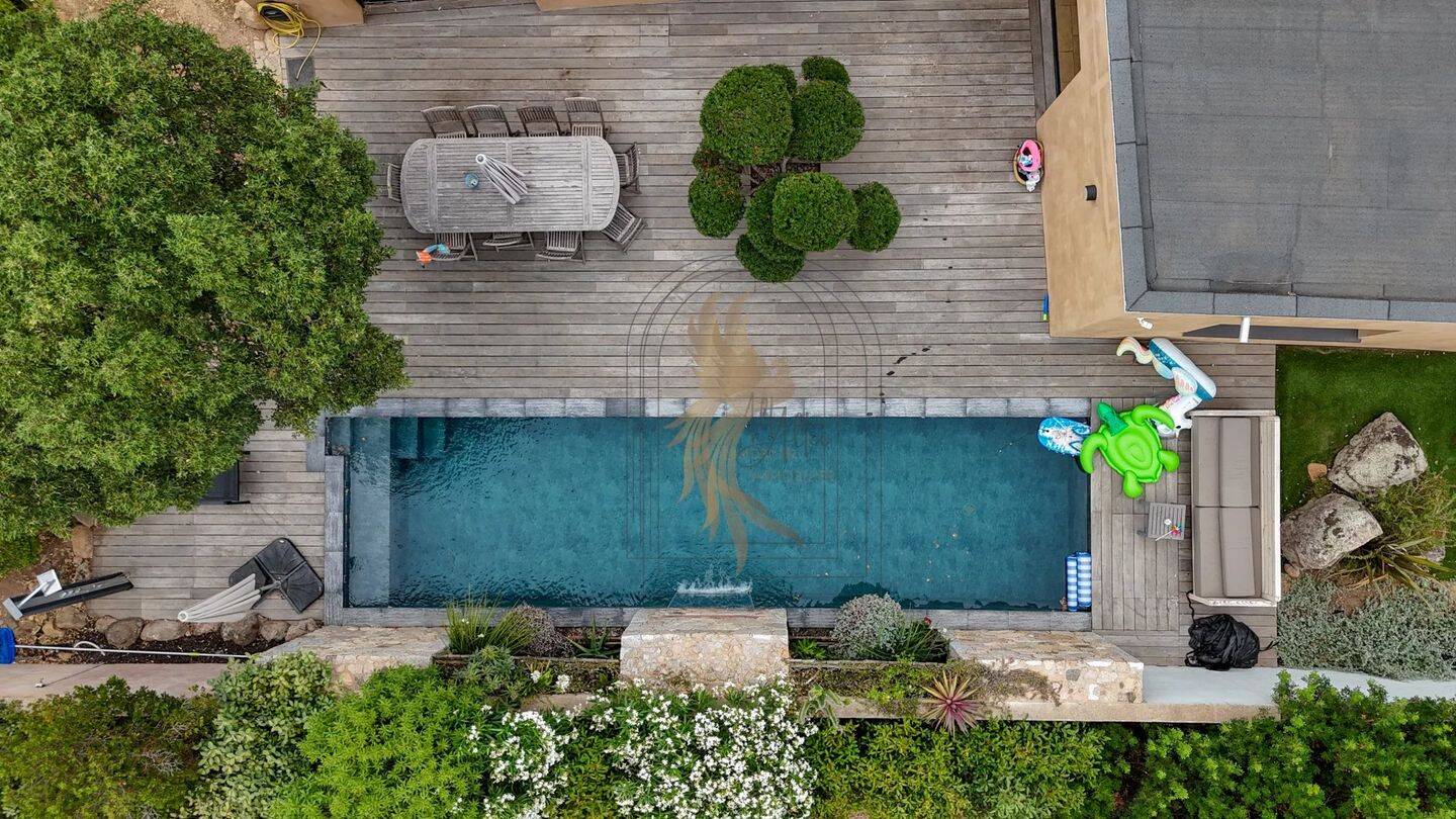 Maison 4 pièces 137 m² · à Lecci · 137,3 m² · 1 295 000 €