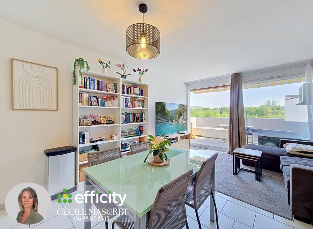Appartement 3 pièces 59 m² · à Vallon-Pont-d'Arc · 59 m² · 89 000 €