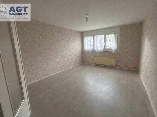 Appartement à vendre 55 000 € 2 pièces 1 chambre 52 m² RDC Argentine Beauvais 60000