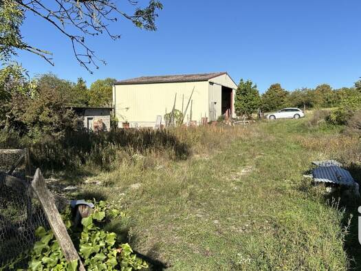 Terrain constructible viabilisé à vendre 145 000 € 4 430 m² de terrain Onjon 10220