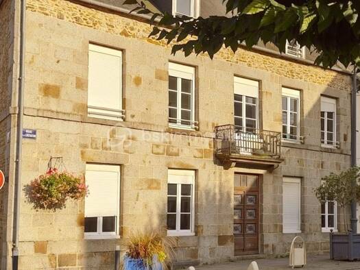 Maison à vendre 158 000 € 11 pièces 4 chambres 200 m² Saint-James 50240