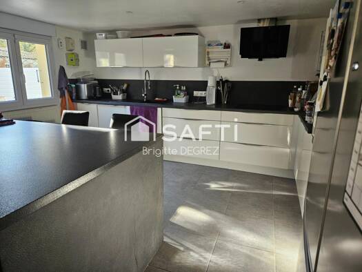 Maison à vendre 278 250 € 5 pièces 3 chambres 130 m² 1 400 m² de terrain Pontchâteau 44160