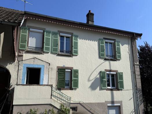 Duplex à vendre 49 000 € 4 pièces 2 chambres 130 m² RDC Châlonvillars 70400