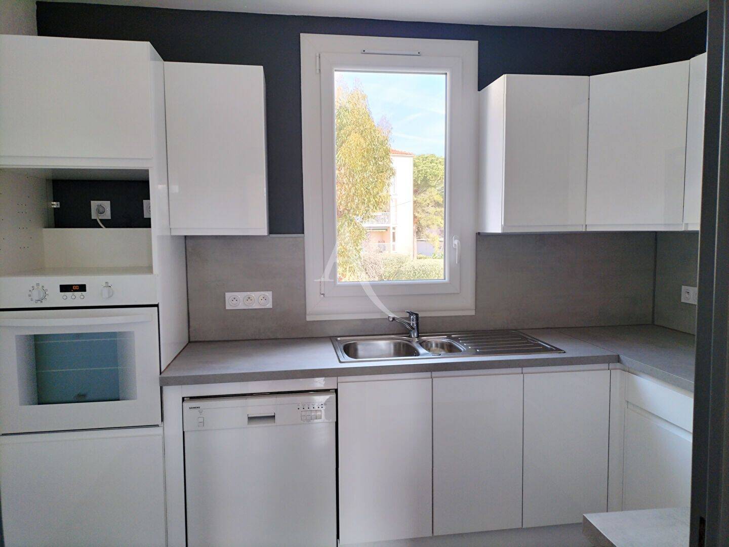 Appartement 2 pièces 50 m² · à Hyères · 49,6 m² · 806 €