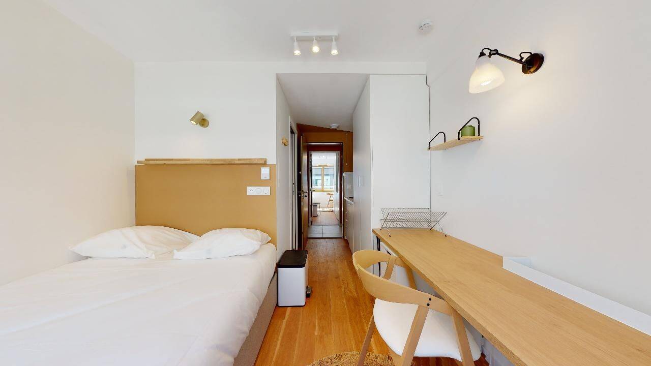 Appartement 1 pièce 12 m² · à Paris 17ème Arrondissement · 12 m² · 1 700 €