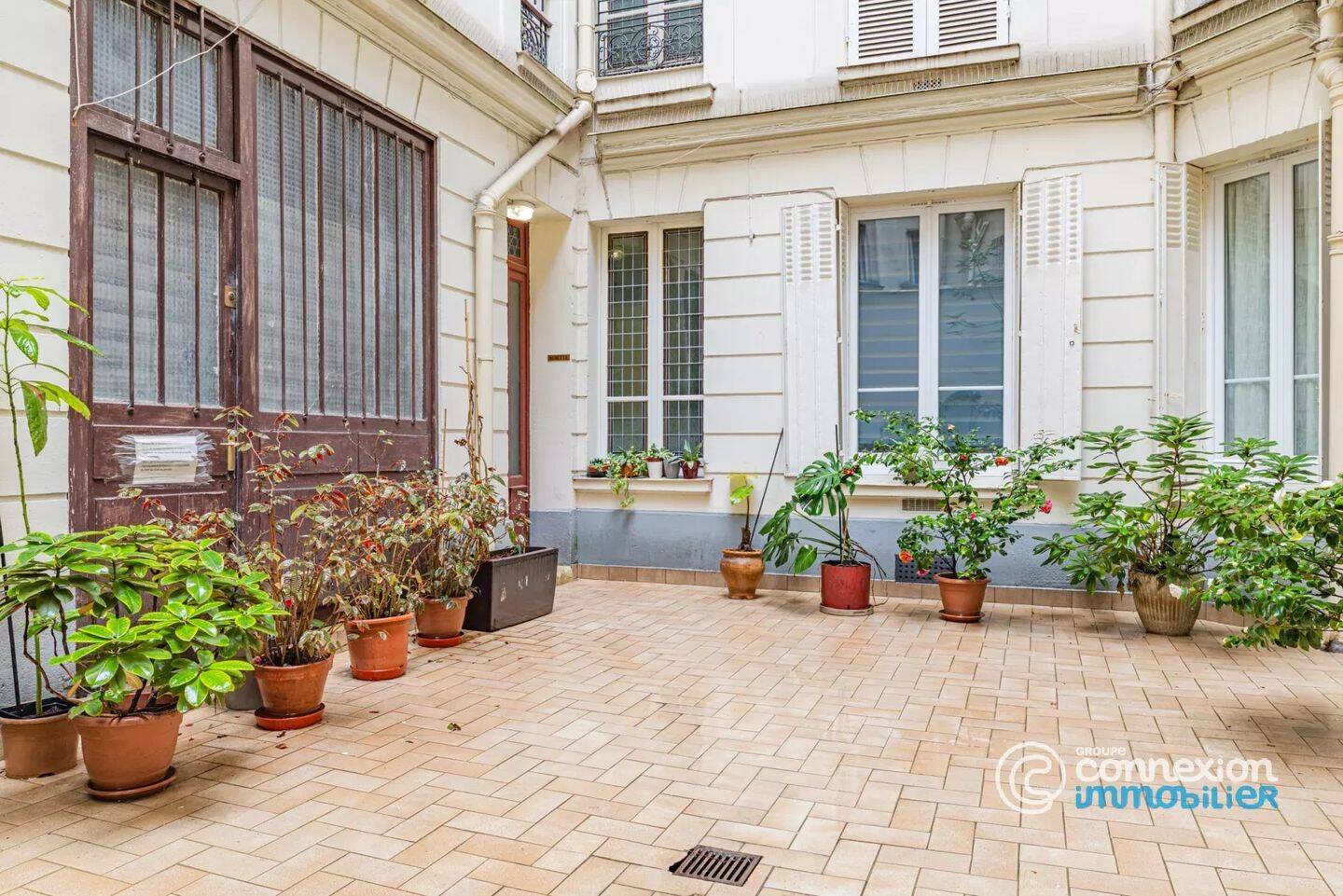 Appartement 2 pièces 28 m² · à Paris 10ème Arrondissement · 28,4 m² · 318 000 €