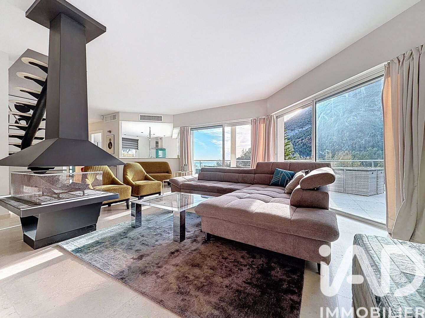 Maison 4 pièces 147 m² · à Roquebrune-Cap-Martin · 147 m² · 1 499 000 €