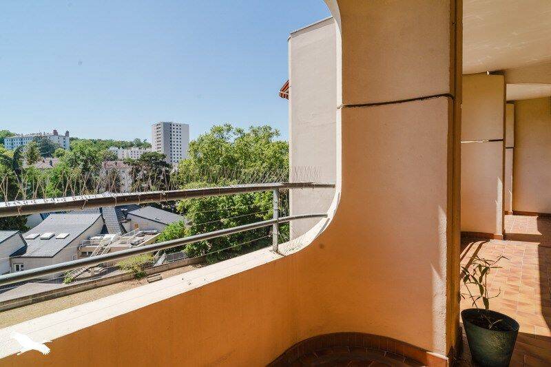 Appartement 6 pièces 120 m² · à Lyon 9ème Arrondissement · 120 m² · 288 640 €