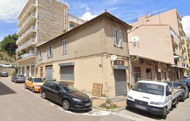 Local commercial à louer 550 € 49 m² de surface de vente Ajaccio 20000