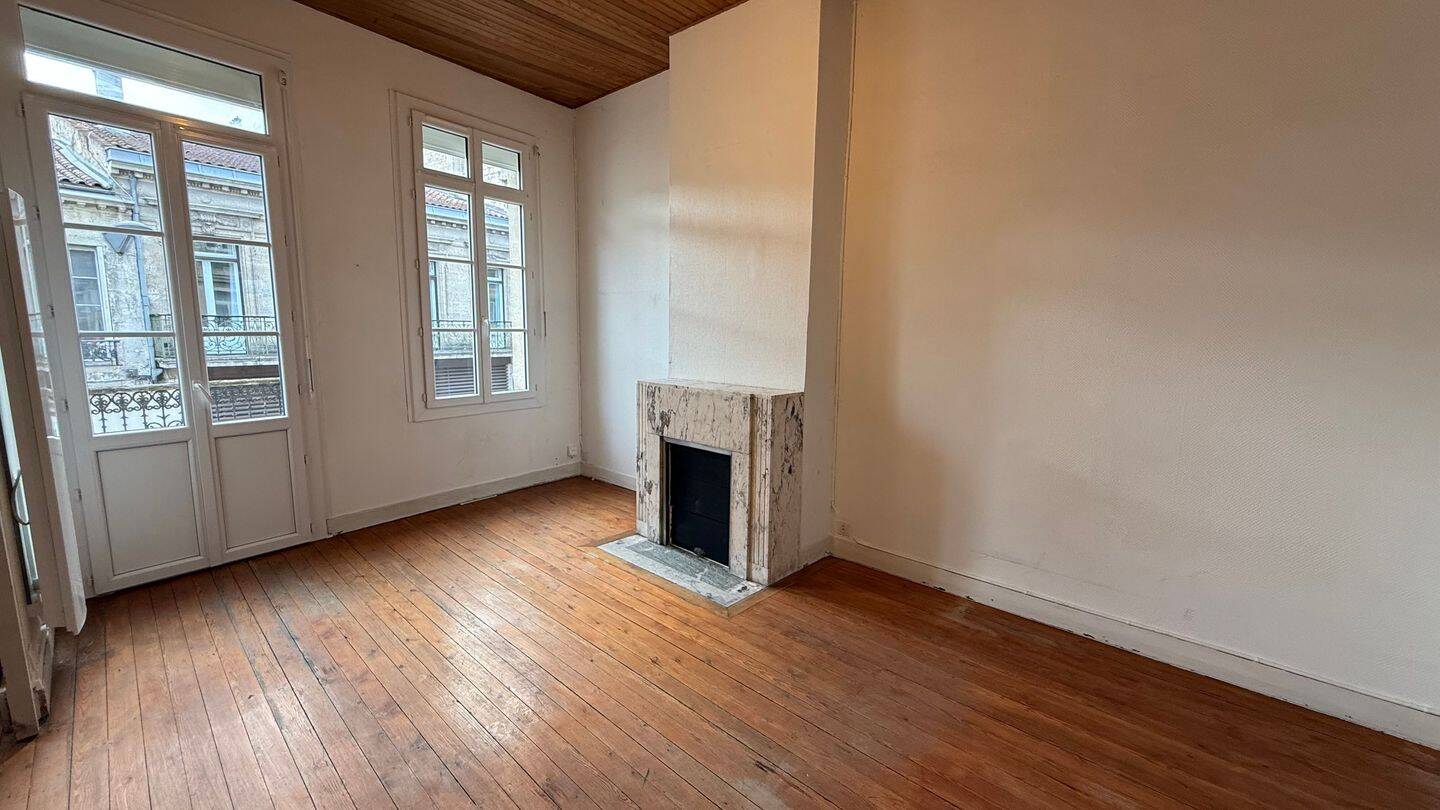 Appartement 2 pièces 58 m² · à Bordeaux · 57,7 m² · 950 €