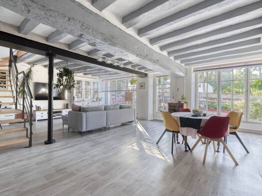 Maison à vendre 430 000 € 5 pièces 3 chambres 130 m² 742 m² de terrain Les Ponts-de-Cé 49130