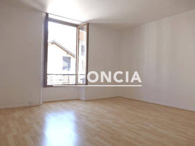 Appartement 1 pièce 36 m² · à Vizille · 35,7 m² · 390 €