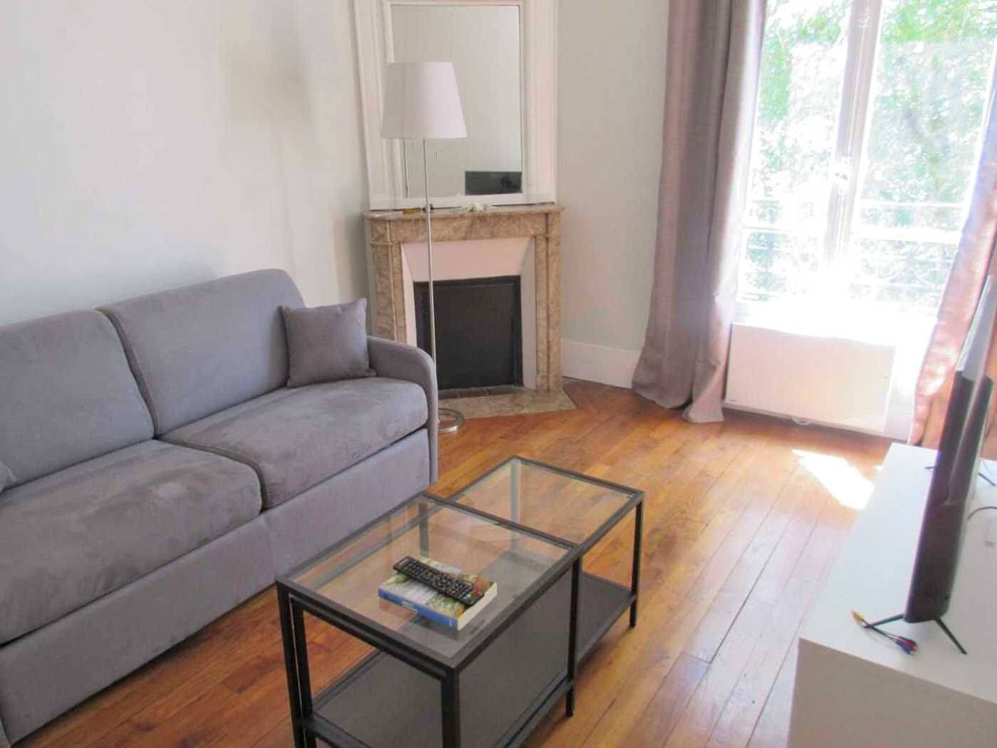 Appartement 2 pièces 35 m² · à Paris 14ème Arrondissement · 35 m² · 1 390 €