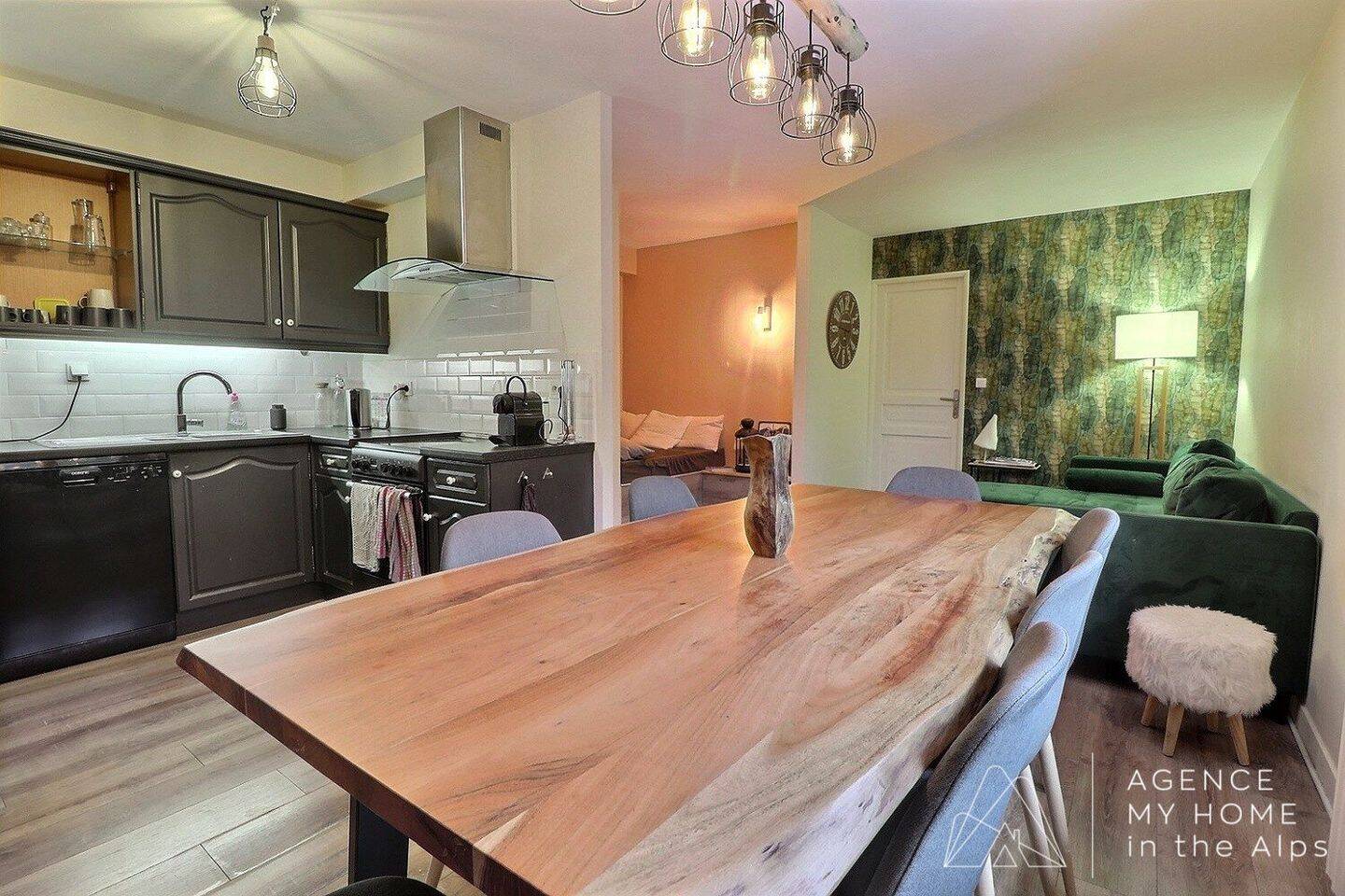 Appartement 5 pièces 90 m² · à Montriond · 90 m² · 430 000 €
