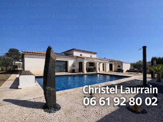 Villa à vendre 570 000 € 5 pièces 4 chambres 168 m² 1 002 m² de terrain Fox-Amphoux 83670