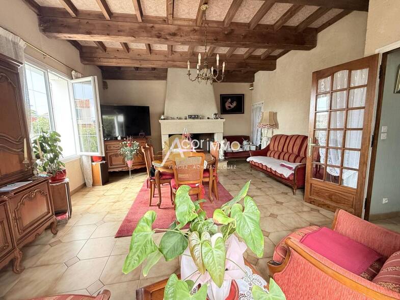 Maison de plain-pied à vendre 524 000 € 4 pièces 3 chambres 97 m² 343 m² de terrain Pierredon Sud-Mortier-Colombet-Boucene Sanary sur Mer 83110