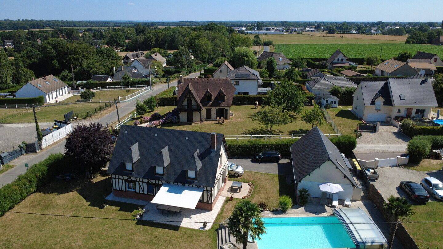 Maison 5 pièces 140 m² · à Bosroumois · 140 m² · 362 000 €