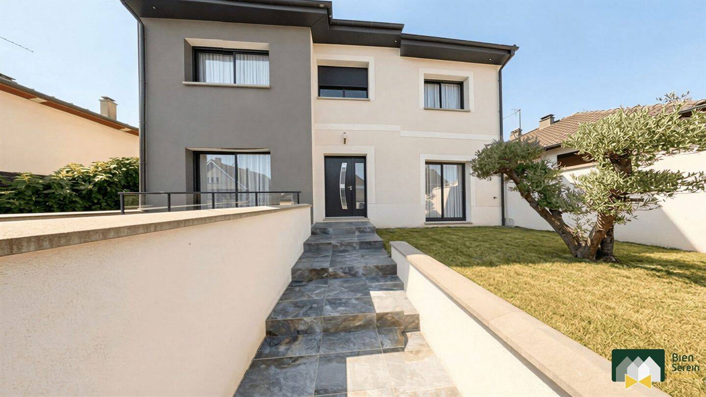Maison 6 pièces 153 m² · à Luisant · 152,9 m² · 470 000 €