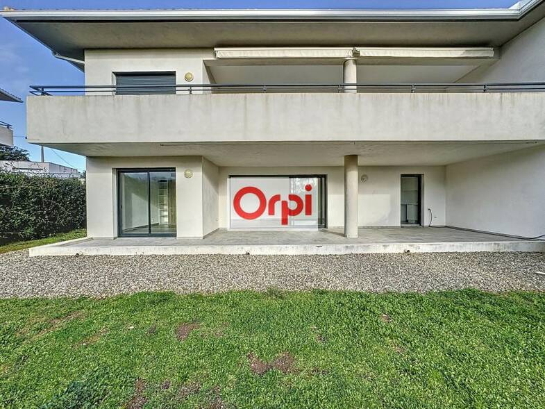 Appartement à vendre 495 000 € 4 pièces 3 chambres 82 m² disponible à partir du 01/06/2025 Zone Périphérique Porto-Vecchio 20137