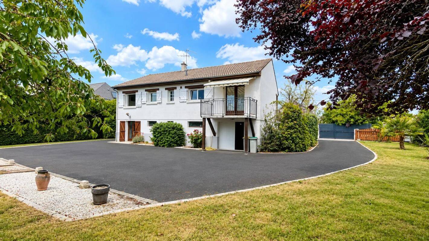 Maison 5 pièces 112 m² · à Saint-Avertin · 112 m² · 250 000 €