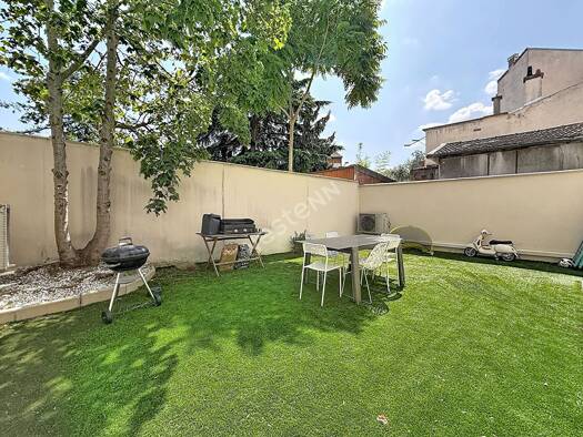 Maison à vendre 790 000 € 5 pièces 4 chambres 170 m² 145 m² de terrain Bel Air-Grands Pêchers-Renan Montreuil 93100