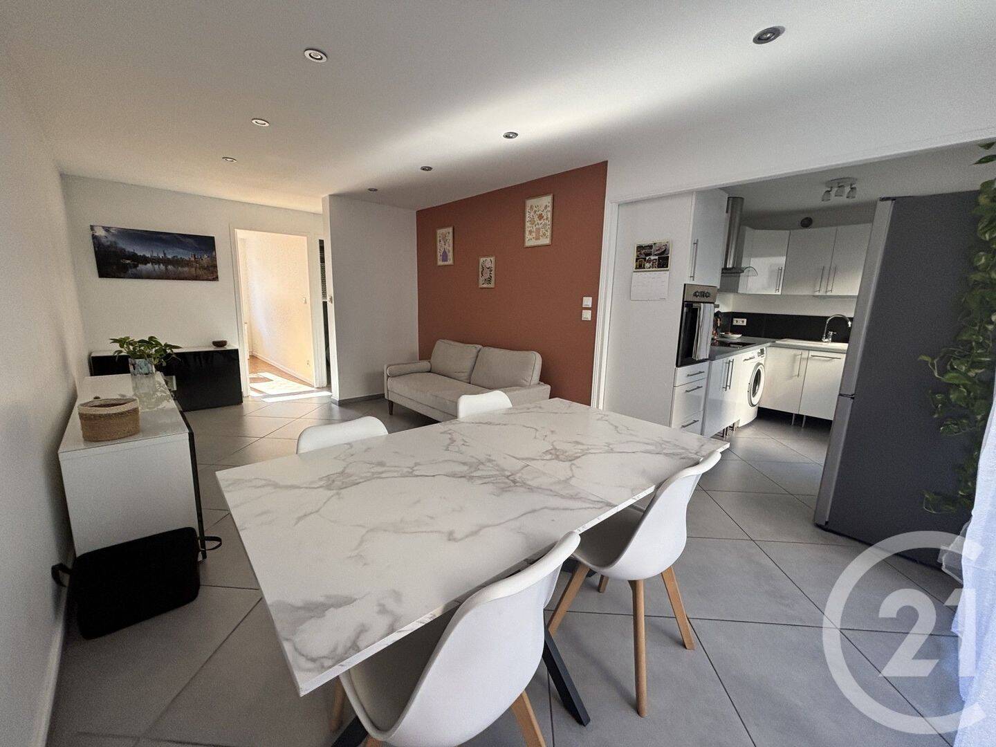 Appartement 2 pièces 55 m² · à Villeurbanne · 54,8 m² · 1 090 €