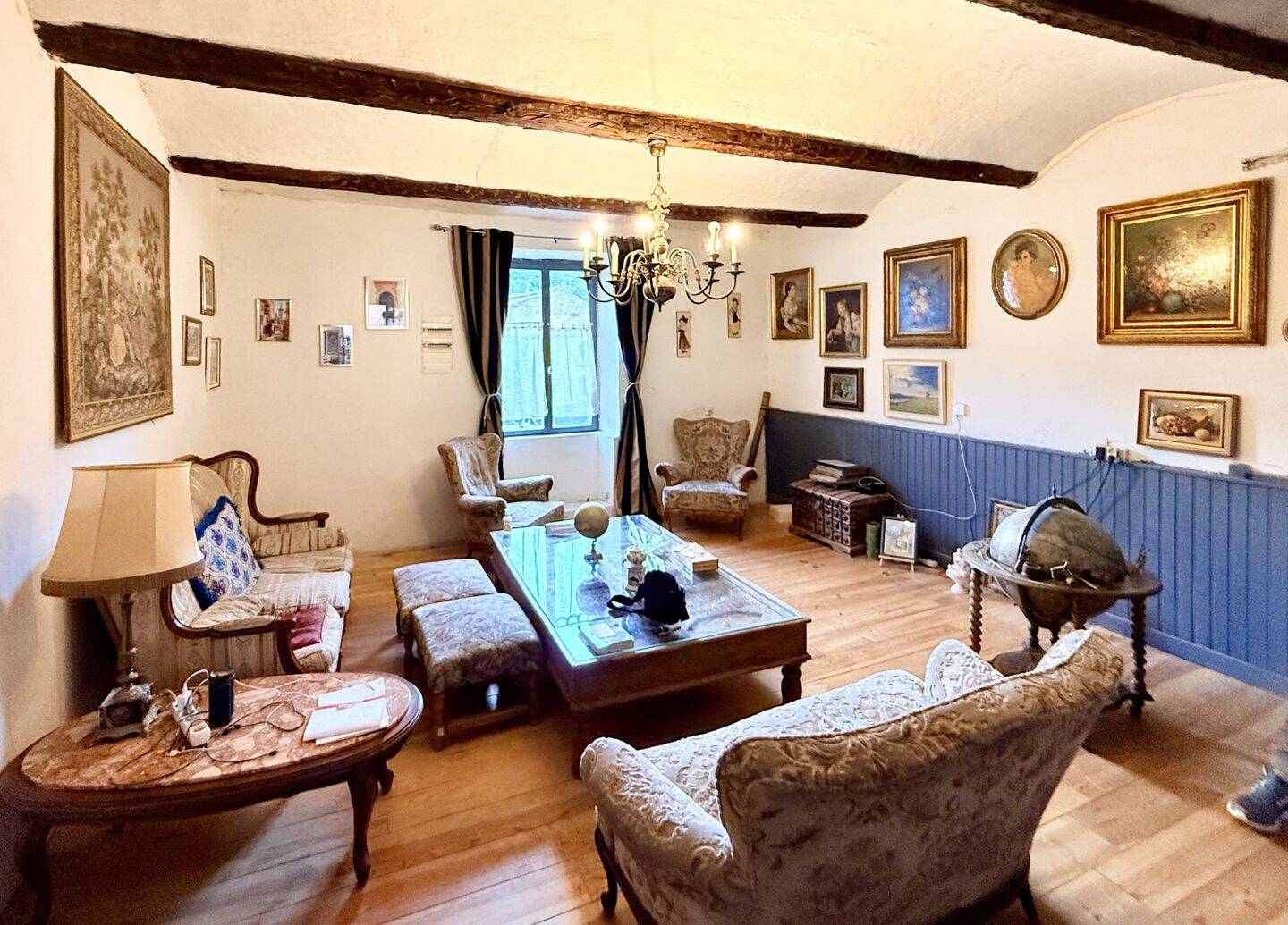 Maison 18 pièces 450 m² · à Bessèges · 450 m² · 200 000 €