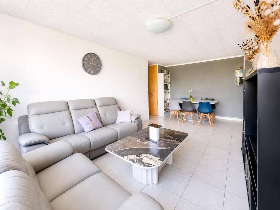 Appartement 4 pièces 79 m² · à Chennevières-sur-Marne · 79,4 m² · 199 900 €