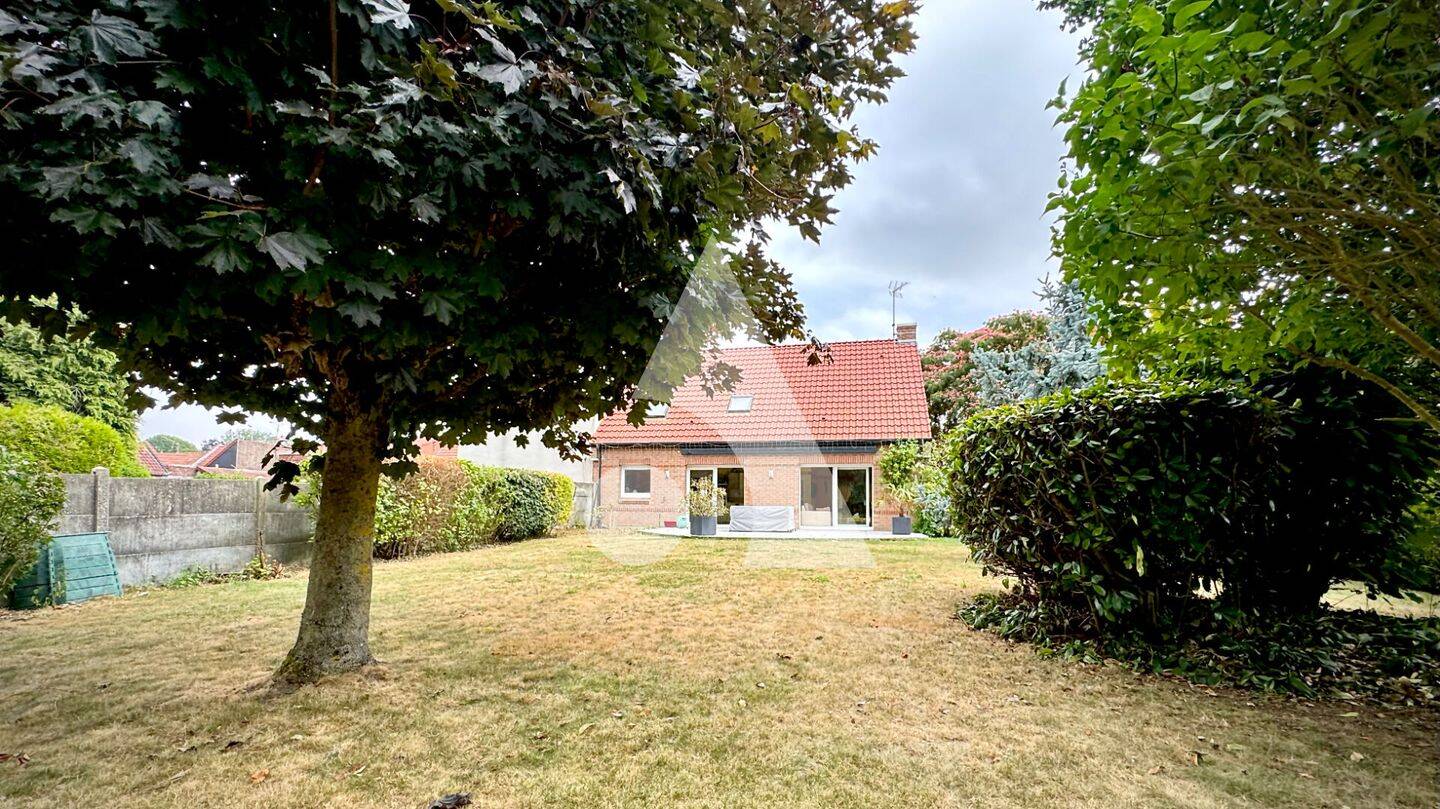 Maison 6 pièces 125 m² · à Vitry-en-Artois · 124,5 m² · 328 000 €