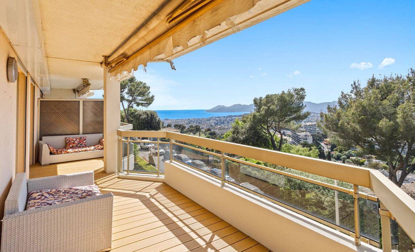 Appartement 3 pièces 87 m² · à Le Cannet · 86,6 m² · 760 000 €