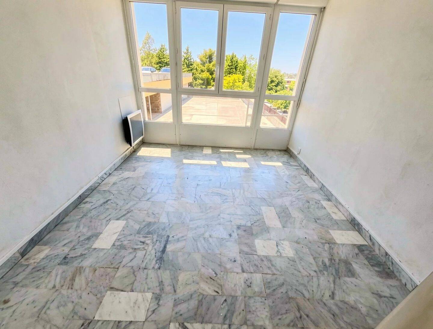 Appartement 3 pièces 74 m² · à Marseille 12ème Arrondissement · 73,6 m² · 1 020 €