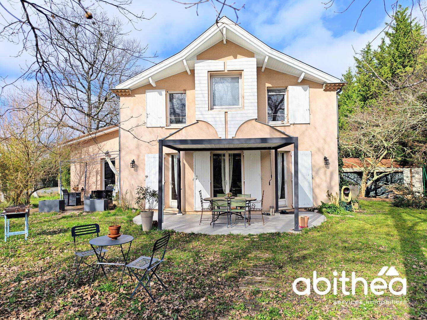 Maison 5 pièces 126 m² · à Galgon · 126 m² · 245 000 €