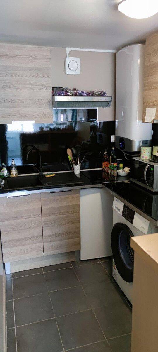 Appartement 1 pièce 21 m² · à Écully · 21 m² · 670 €