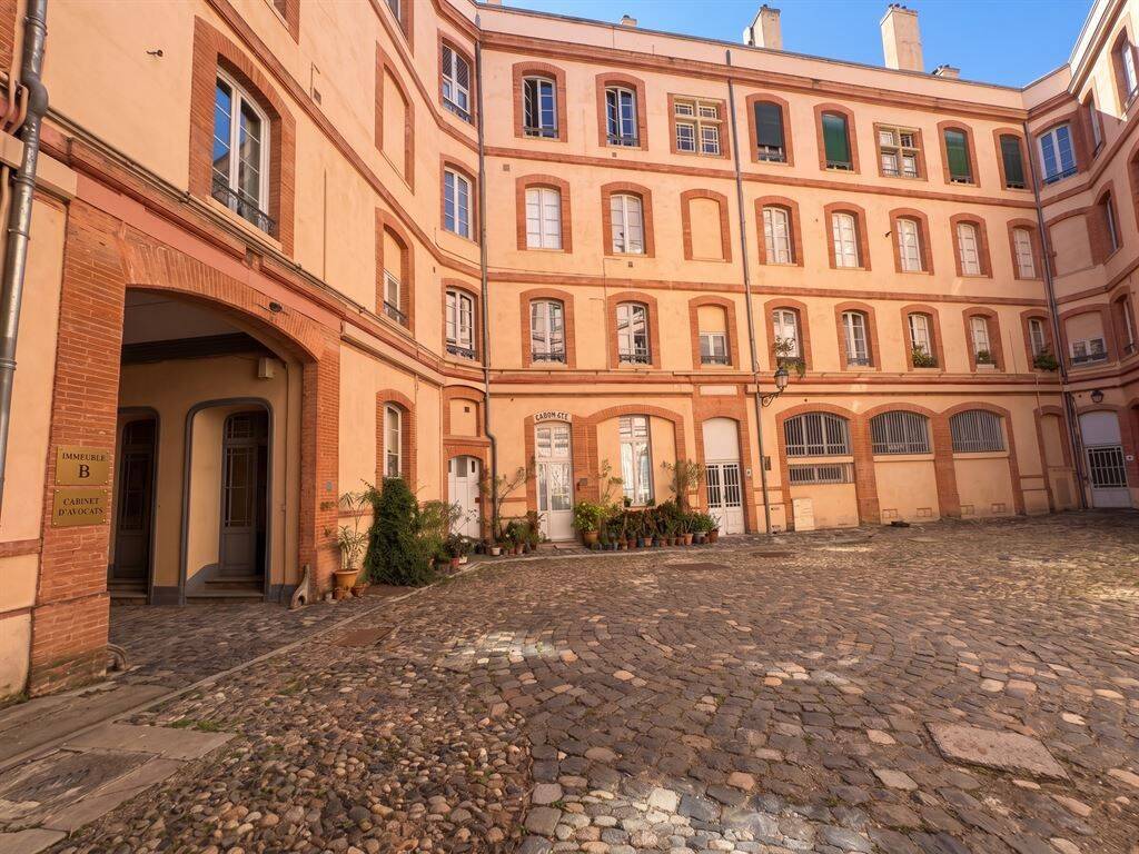 Appartement 5 pièces 130 m² · à Toulouse · 130 m² · 1 976 €/mois