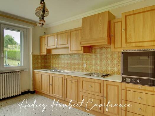 Maison à vendre 189 000 € 8 pièces 4 chambres 241 m² 857 m² de terrain Dugny-sur-Meuse 55100