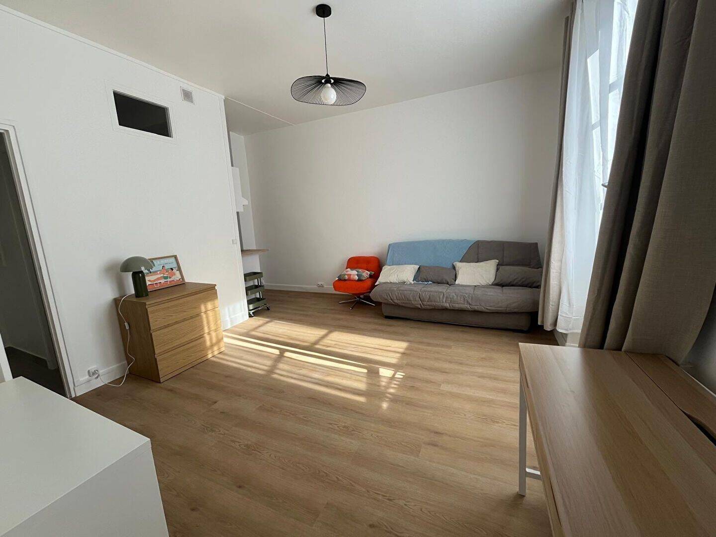 Appartement 1 pièce 25 m² · à Versailles · 24,8 m² · 990 €/mois