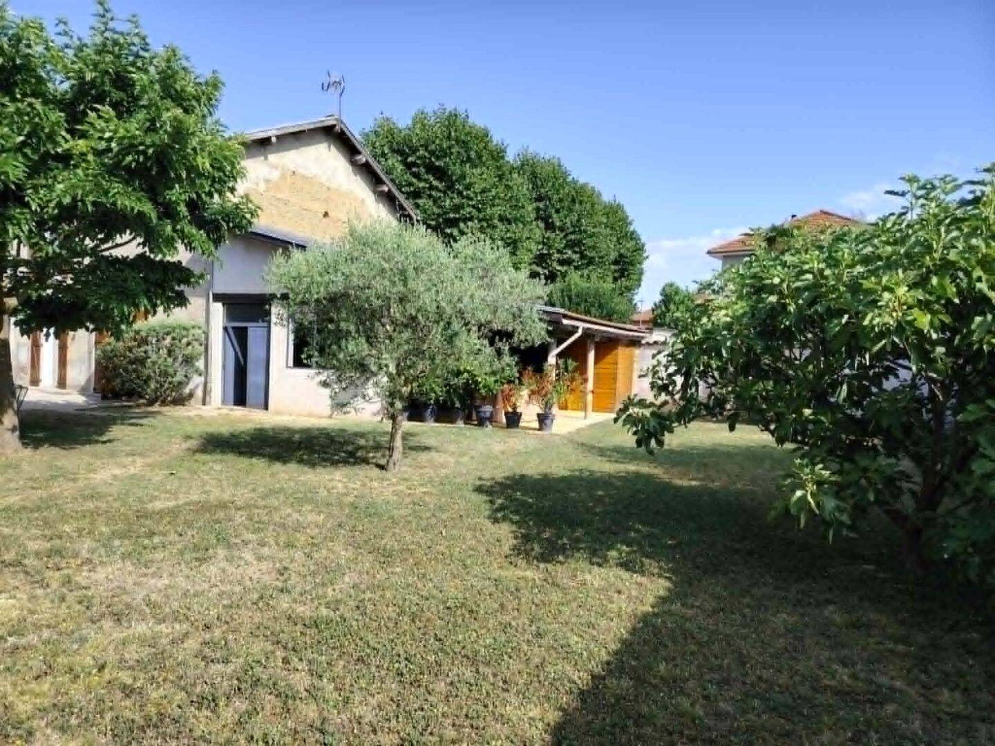 Maison 5 pièces 104 m² · à Sardieu · 104 m² · 236 000 €