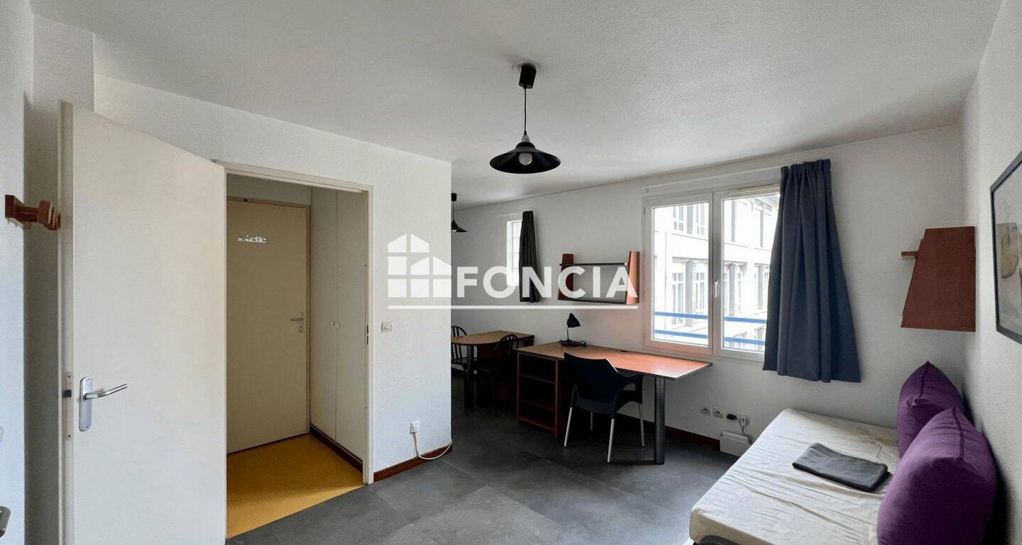 Appartement 2 pièces 35 m² · à Saint-Étienne · 35 m² · 360 €/mois