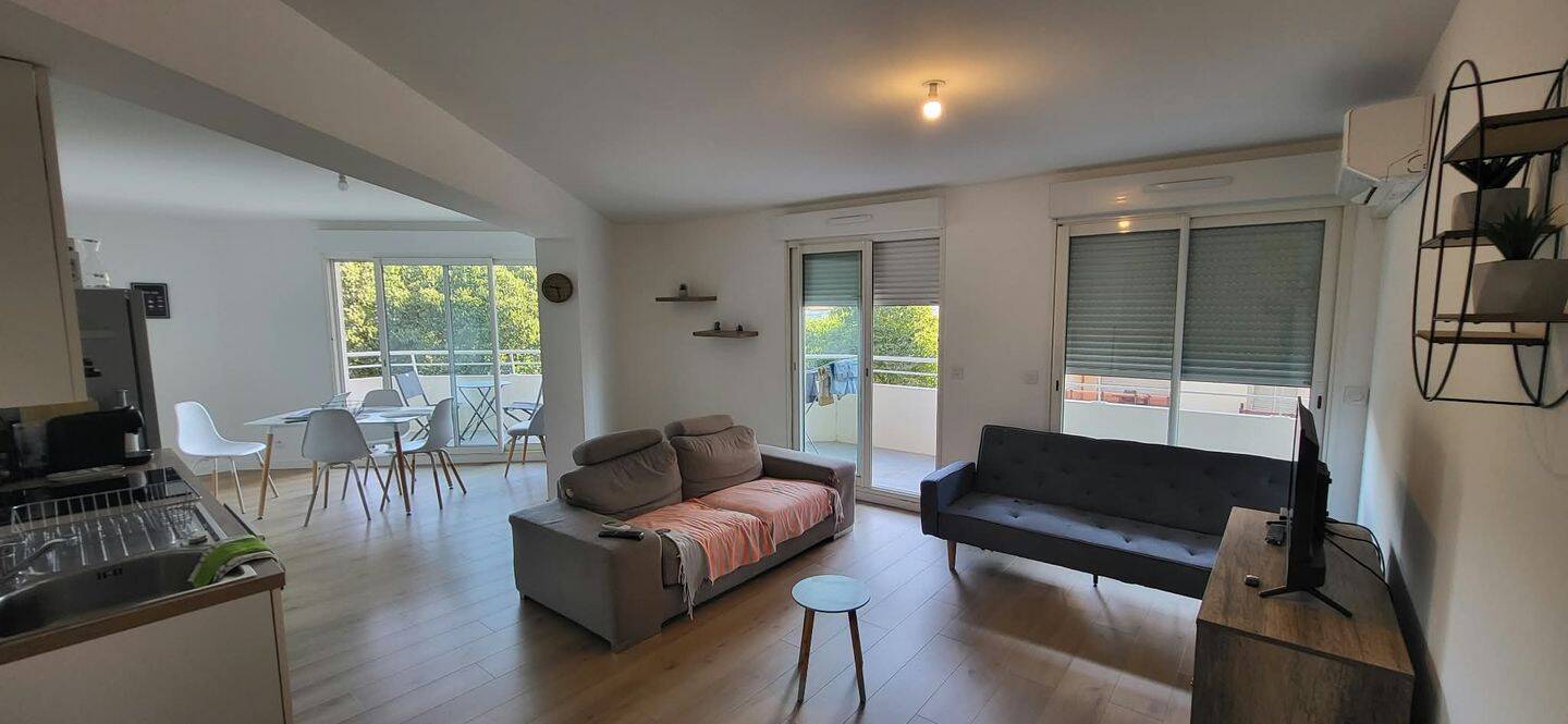 Appartement 3 pièces 82 m² · à Antibes · 81,8 m² · 1 628 €/mois