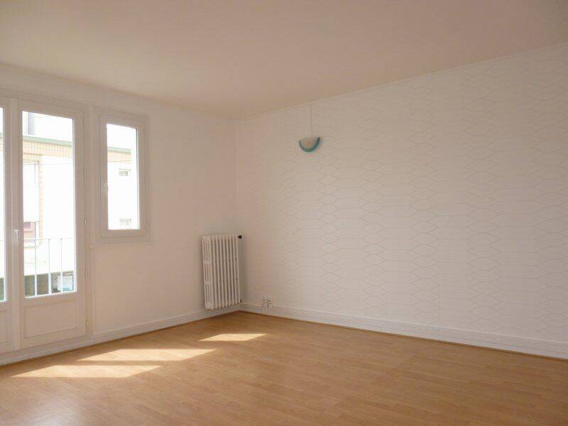 Appartement 3 pièces 52 m² · à Caen · 52 m² · 786 €