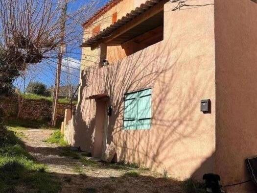 Maison à vendre 265 000 € 6 pièces 3 chambres 118 m² Saint-Julien 83560