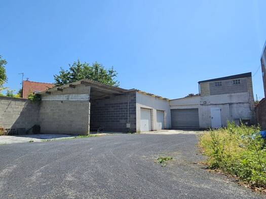 Immeuble à vendre 219 000 € 216 m² Lezennes 59260