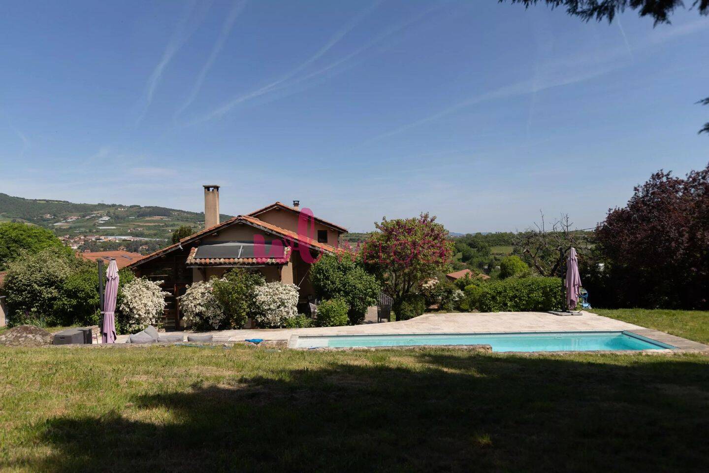 Maison 7 pièces 181 m² · à Thurins · 181 m² · 599 000 €