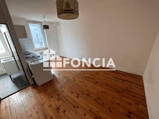 Appartement à louer 405 € 1 pièce 25,3 m² 1er étage dès le 01/07/2026 Valence Sud Valence 26000