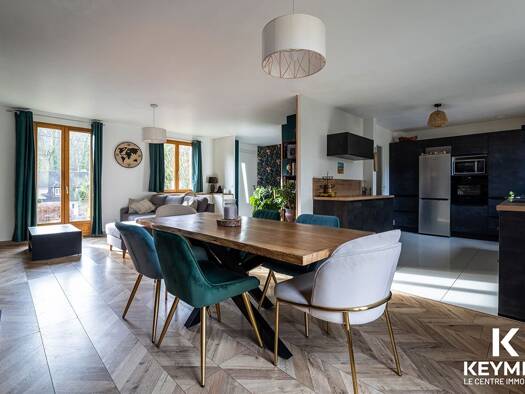 Maison à vendre 295 000 € 5 pièces 3 chambres 107 m² 1 010 m² de terrain Sainte-Geneviève 60730