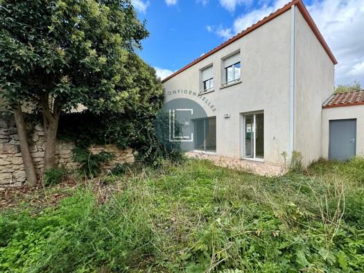 Villa à vendre 349 900 € 4 pièces 3 chambres 81,8 m² 183 m² de terrain Centre Ville Mauguio 34130