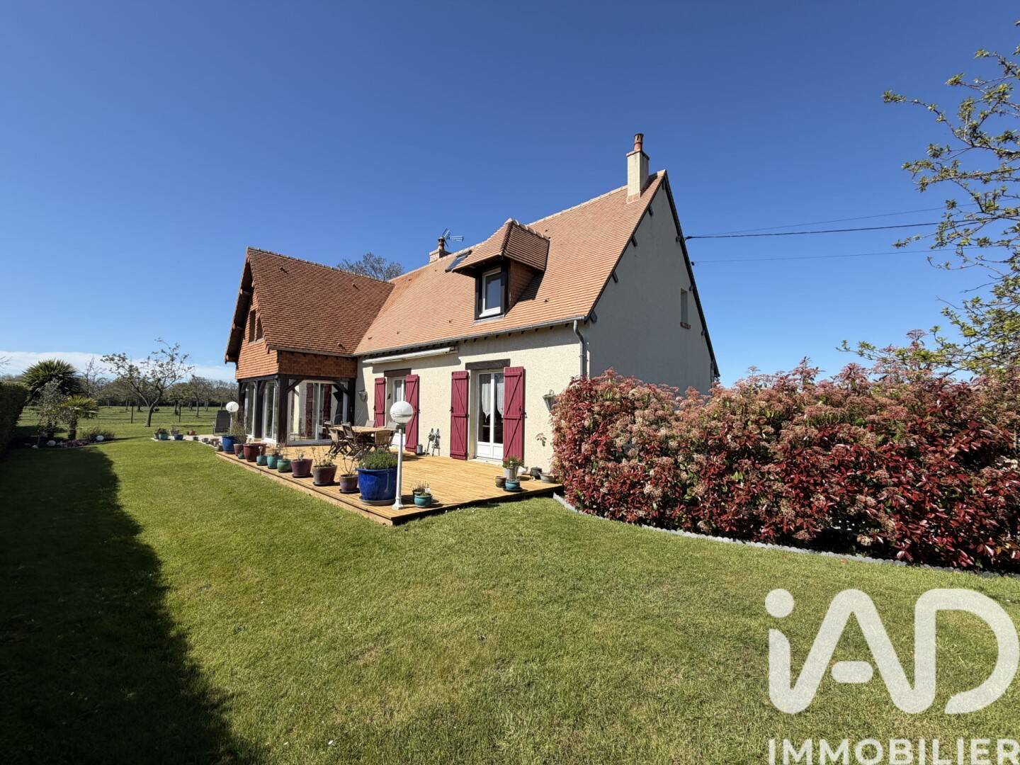 Maison 7 pièces 165 m² · à Équemauville · 165 m² · 540 750 €